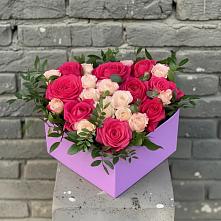 Цветочная композиция из Розы в коробке в Витиме