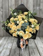 Букет цветов из:  Розы и Лизиантусы #REPLACE_PRED# Витиме