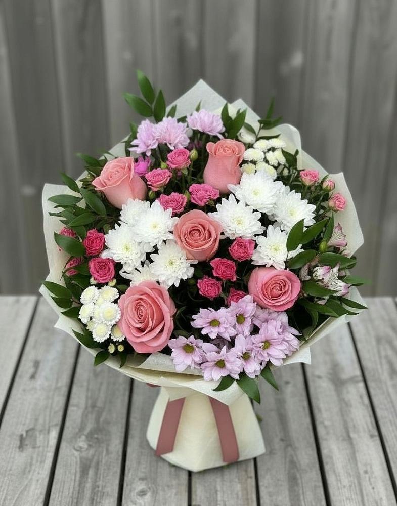 Букет цветов из: Альстромерии, Гвоздики, Розы и Хризантемы в Витиме