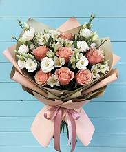 Букет цветов из:  Розы, Альстромерии и Лизиантусы в Витиме