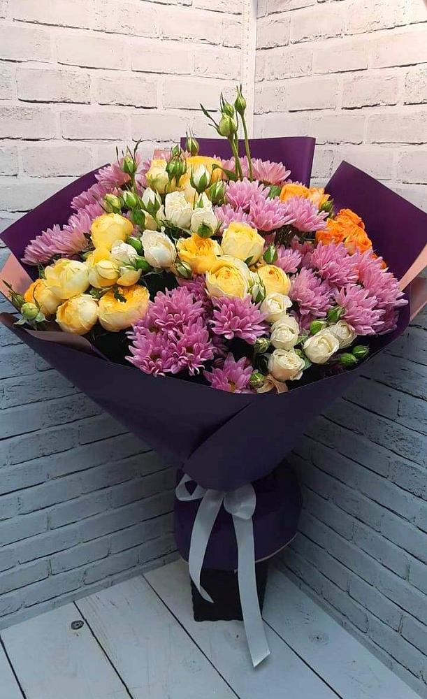 Букет цветов из: Хризантемы и Розы в Витиме