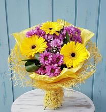 Букет цветов из:  Хризантемы и Герберы в Витиме