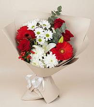 Букет цветов из:  Розы, Хризантемы, Герберы и Лилии в Витиме
