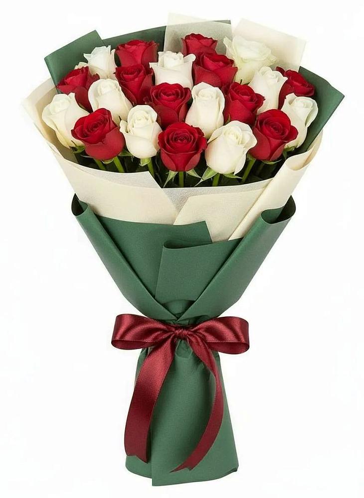 Букет Микс из красных и белых роз в Витиме
