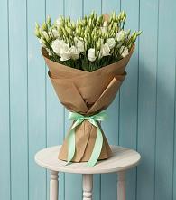 Букет цветов из:  Лизиантусы в Витиме