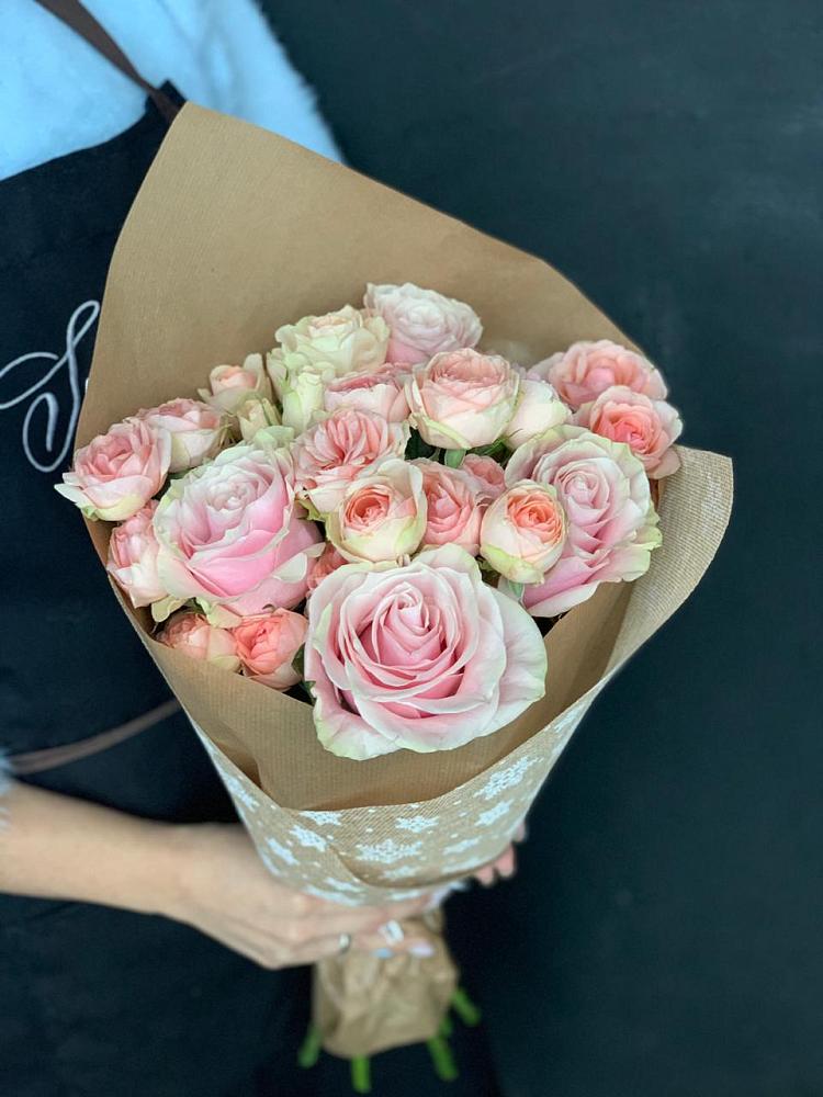 Букет цветов из: Хризантемы и Розы в Витиме