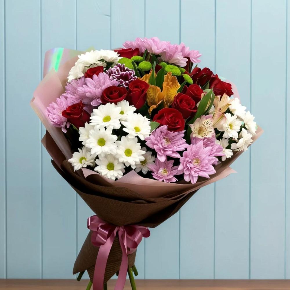 Букет цветов из: Розы, Хризантемы и Альстромерии в Витиме