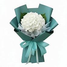 Букет цветов из:  Гортензия в Витиме